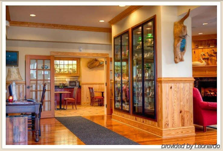 ホテル シャッターズ オン ザ バンクス キルデビルヒルズ エクステリア 写真
